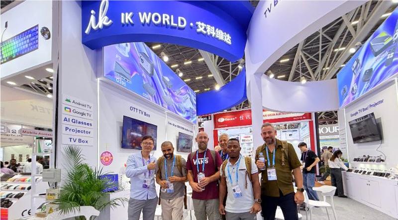 Canton Fair Live: IK WORLD Receives High Praise from Global Buyers