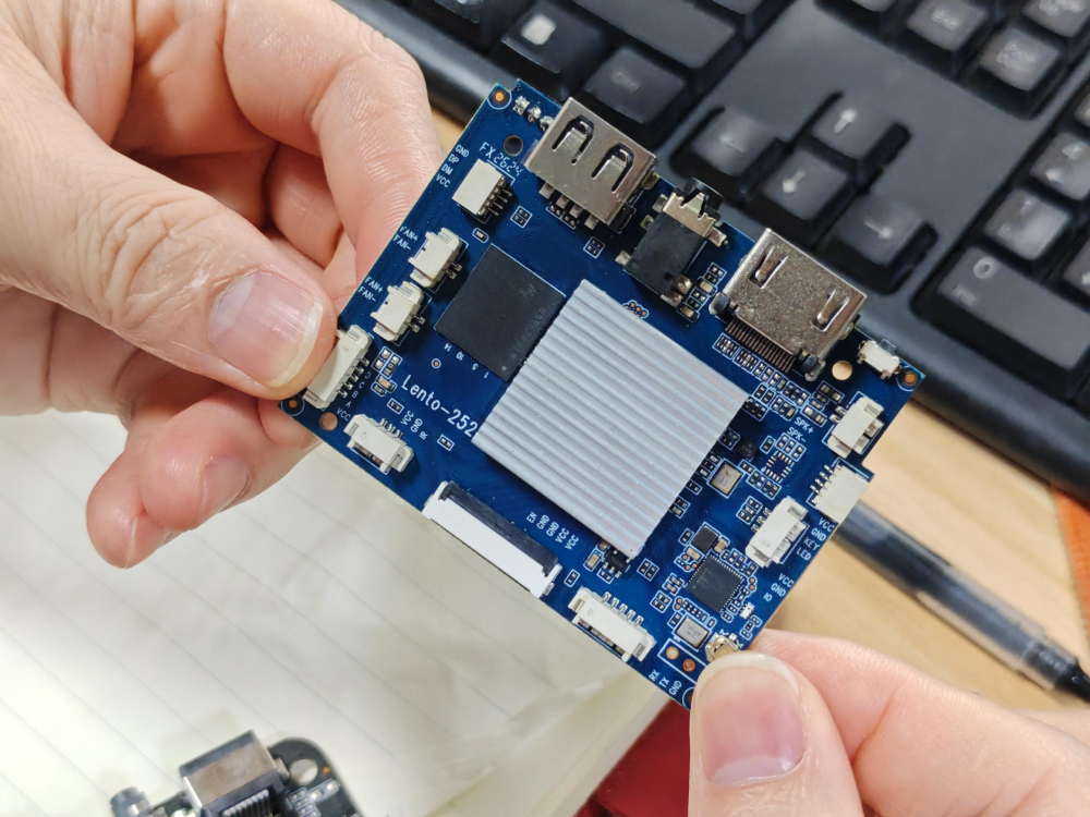 Projector Mainboard Sourcing: Beat Supply‑Chain Pitfalls
