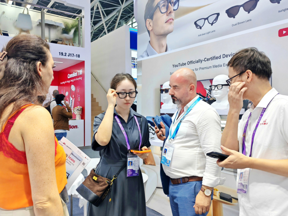 IK WORLD Recaps the 140th Canton Fair | Sourcing AI Smart Glasses