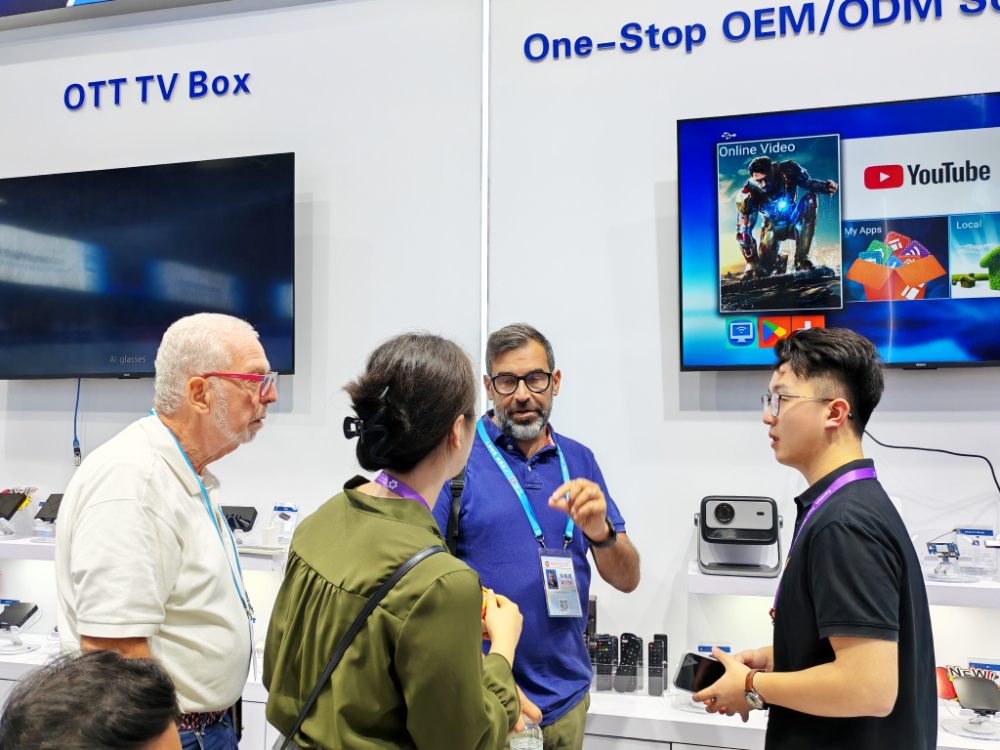 IK WORLD Recaps the 140th Canton Fair | Sourcing AI Smart Glasses